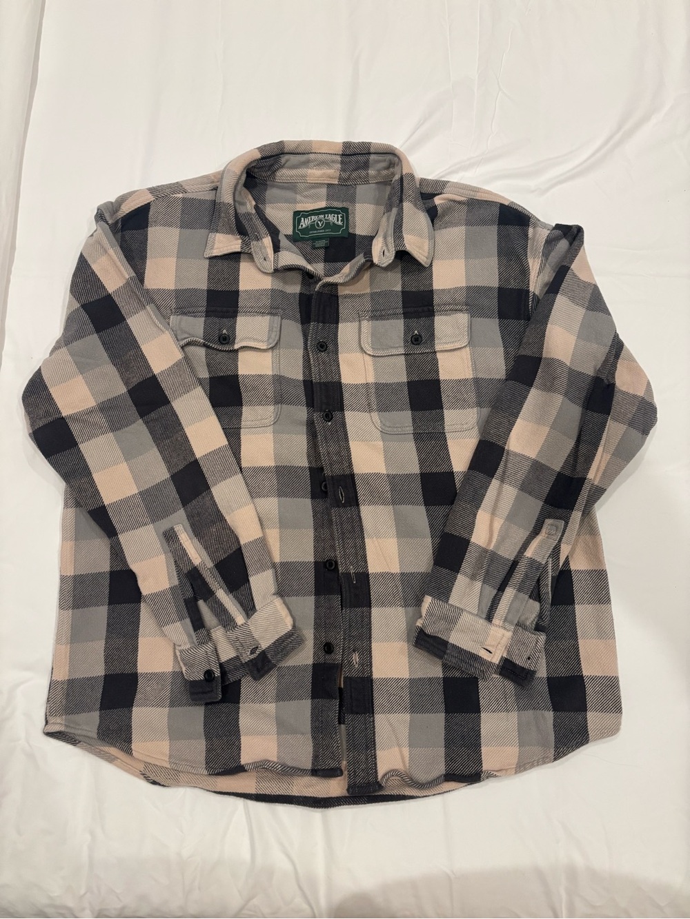 American Eagle Outfitters Men’s Plaid Button-Up Shirt in Black and Beige